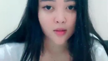 Neng Olive Montoknya Bikin Ngaceng