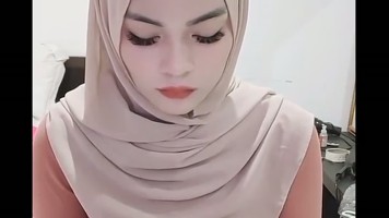 Video Masturbasi Vip Room Linda Jilbab Pulen
