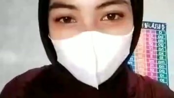 Video Live Talent Aries Hijab Pamer Tobrut