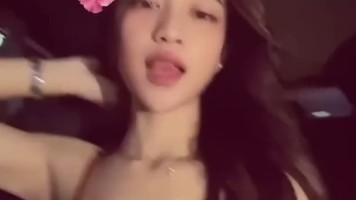 Video Masturbasi Triana Pake Dildo Panjang