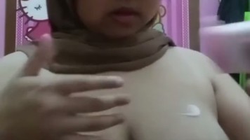 Update Miss Lyora Hijab Chubby Masturbasi Enak